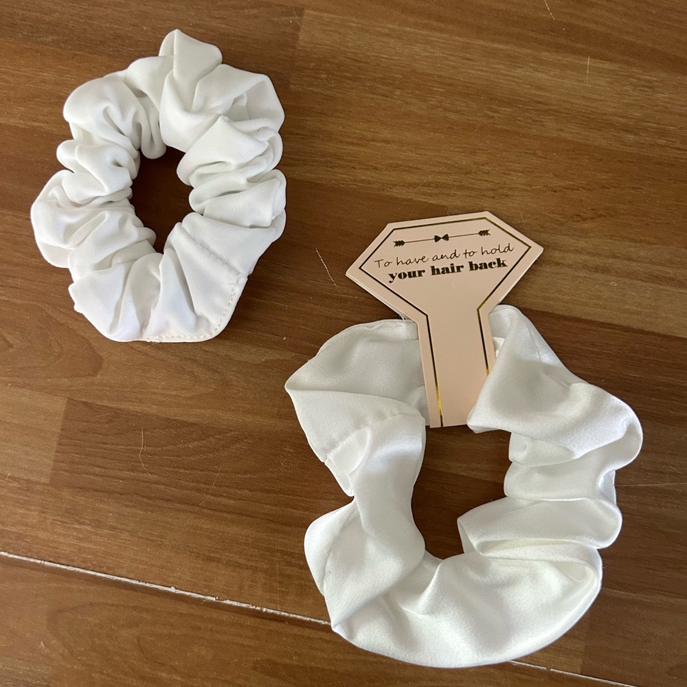 Elegant White Hair Scrunchie Set